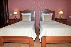 Гостиница «Нальчик Холл» Кабардино-Балкарская Республика Стандартный двухместный номер с 2 раздельными кроватями, фото 4_3