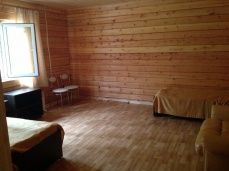 База отдыха «Усть-Алеус» Новосибирская область 3-местные апартаменты в корпусе № 4 (1 этаж), фото 3_2