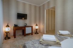  Этно-отель «Hayal Resort» Республика Крым Номер «Стандарт» семейный (с видом во двор), фото 3_2