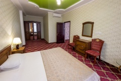  Отель «Россия» Республика Крым Номер «Люкс» двухкомнатный 2-местный, фото 5_4
