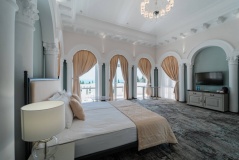  Отель «Усадьба Голубой залив» Республика Крым Номер Премиум-люкс Бизнес, фото 1_0