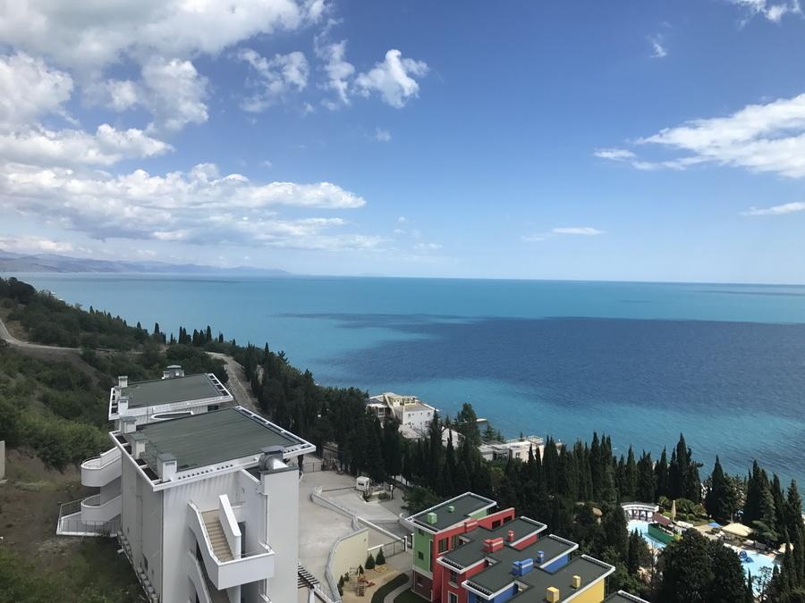 Отпуск в алуште отзывы. Алушта Профессорский уголок набережная. Алушта Профессорский уголок отели. Сезам Алушта Профессорский уголок. Отель сказка Алушта.