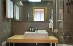 Загородный клуб «Терийоки» Ленинградская область Номер «Люкс с видом на парк», фото 6_5