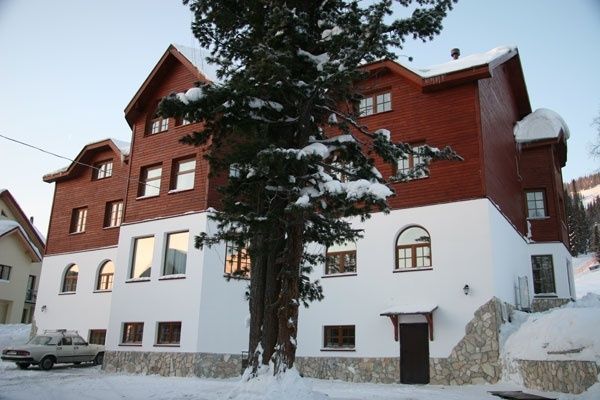  Отель «AlpenHof»
Кемеровская область