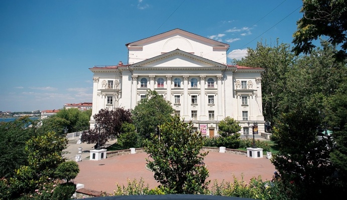 Отель «Севастополь»
Республика Крым