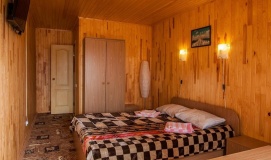 Гостевой дом «Приют странника» Республика Крым Номер «Стандарт» (второй этаж, двуспальная кровать)