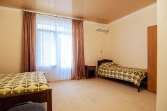  Отель «Горец» Республика Крым Номер в гостинице, фото 2_1