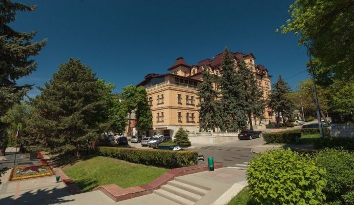  Отель «Бристоль»
Ставропольский край