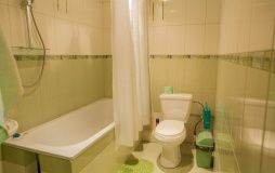 Гостиница «Вита» Ставропольский край Номер «Стандарт Плюс» 4-местный с двумя кроватями и диванами, фото 3_2