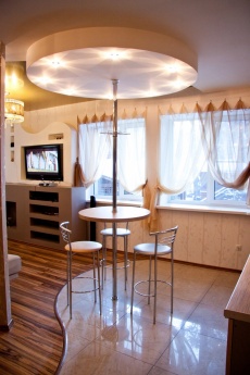 Гостевой дом «Лесной коттедж» Иркутская область Семейный 2-комнатный номер, фото 3_2