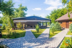 «Семейный дворик»_9_desc