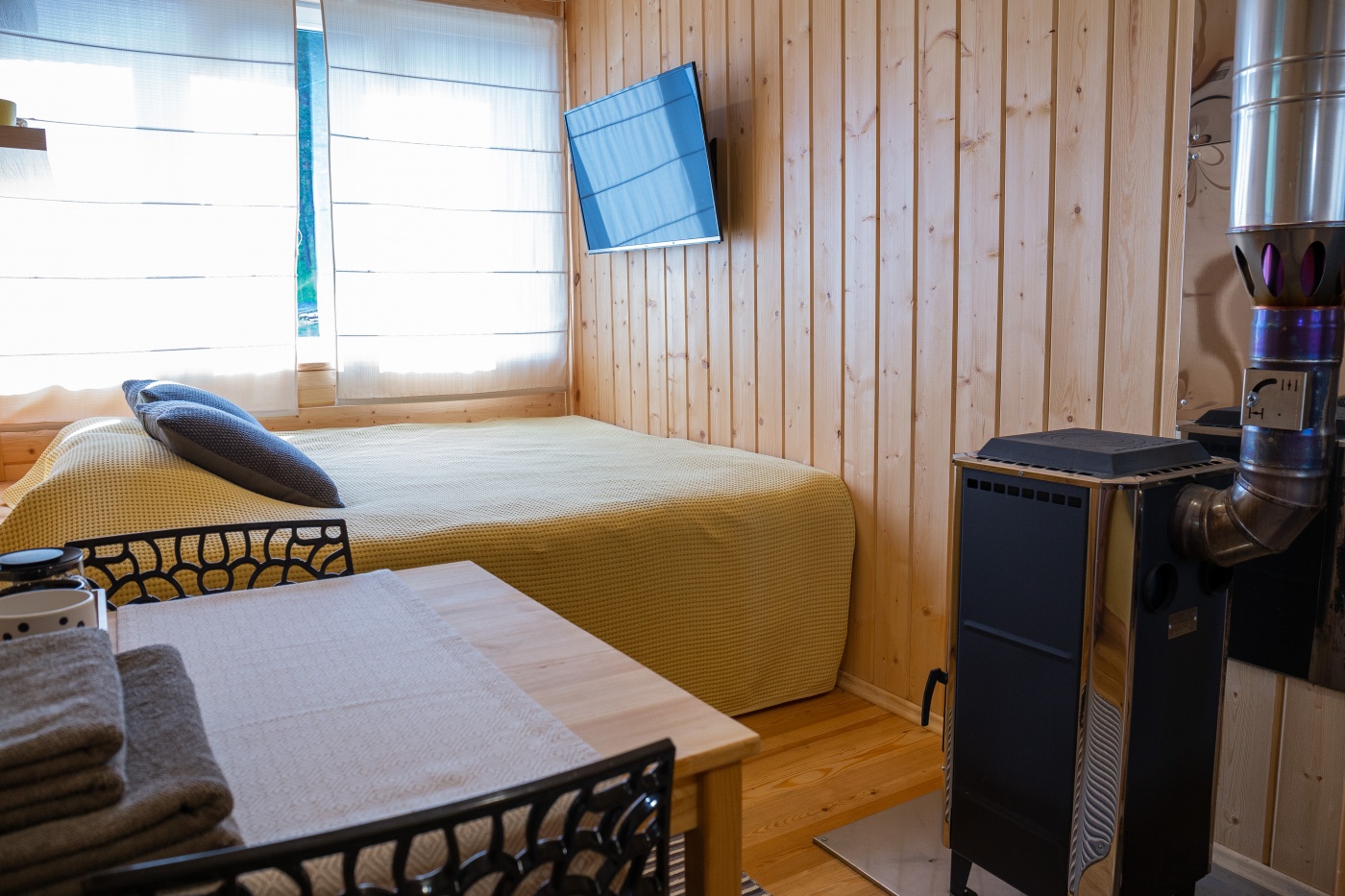 База отдыха «Айбарка» Республика Алтай Четырехместный номер с двухъярусной кроватью