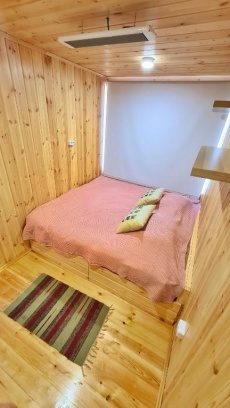 База отдыха «Айбарка» Республика Алтай Апартаменты с двумя спальнями и общей ванной, фото 4_3