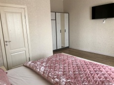 Отель «Атмосфера 3*» Республика Дагестан Классический улучшенный номер с двухспальной кроватью(King-size+), фото 2_1