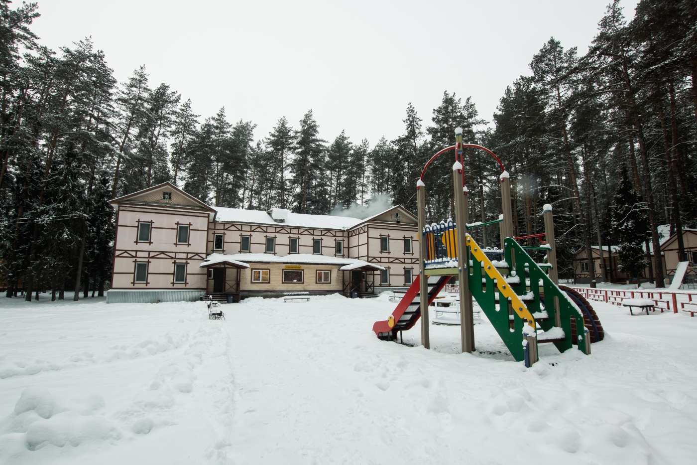 Спутник новгород. Турбаза Спутник Городецкий район. База отдыха Спутник Нижегородская обл Городецкий район. Турбаза Спутник Нижегородская область. Спутник база отдыха Нижегородская область.