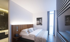  «Crystal House Suite Hotel & SPA» отель Калининградская область Suite Business 3-местный 3-комнатный, фото 9_8