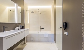 «Crystal House Suite Hotel & SPA» отель Калининградская область Suite Business 3-местный 3-комнатный, фото 14_13